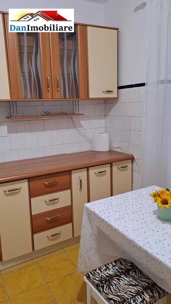 Pacii, apartament cu 3 camere